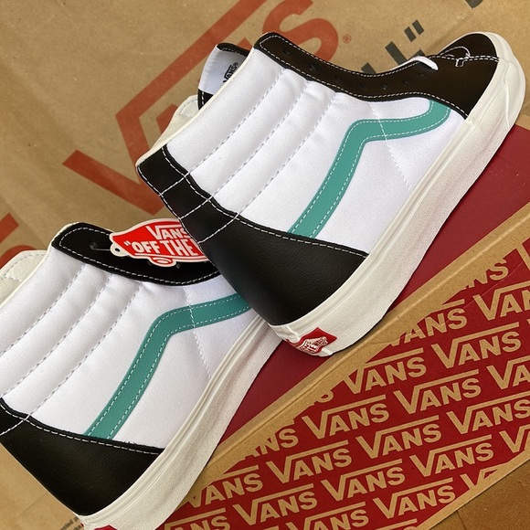 Vans Sk8-Hi Classic Sport Black/True White Leather WMNS sneakers - Picture 15 of 16